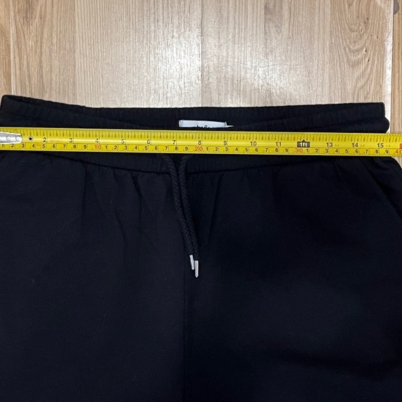 Twik by Simons cozy cotton cargo joggers with 4 pockets, M, black. - Picture 8 of 16